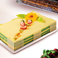 Pistachio Saffron Cake